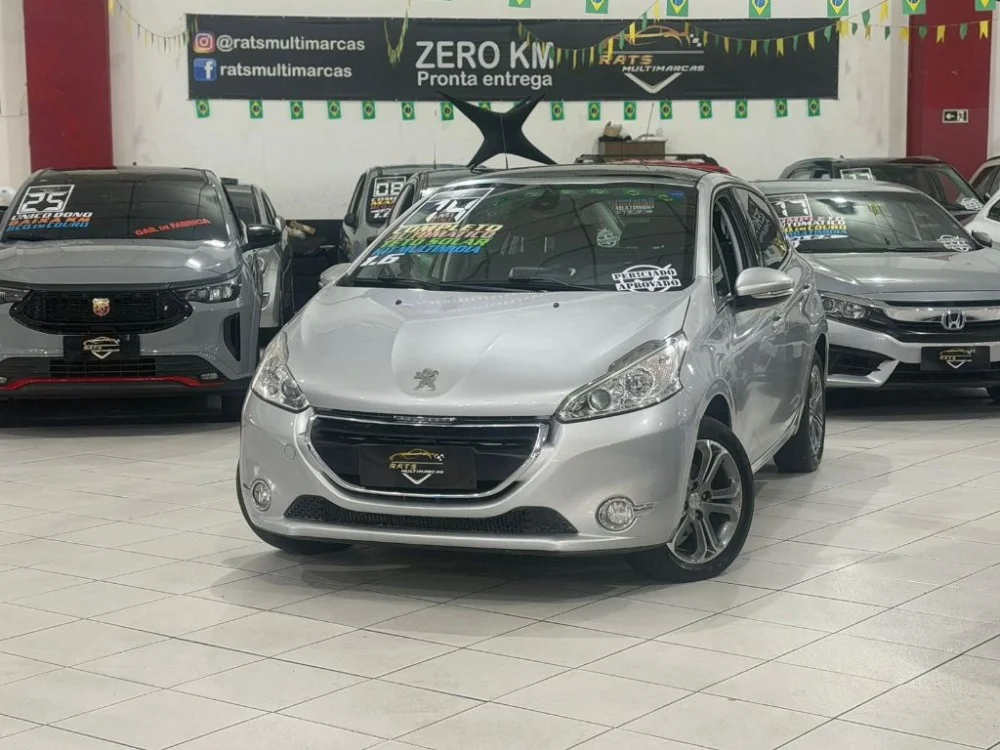 Peugeot 208 1.6 16V GRIFFE AT6 4P